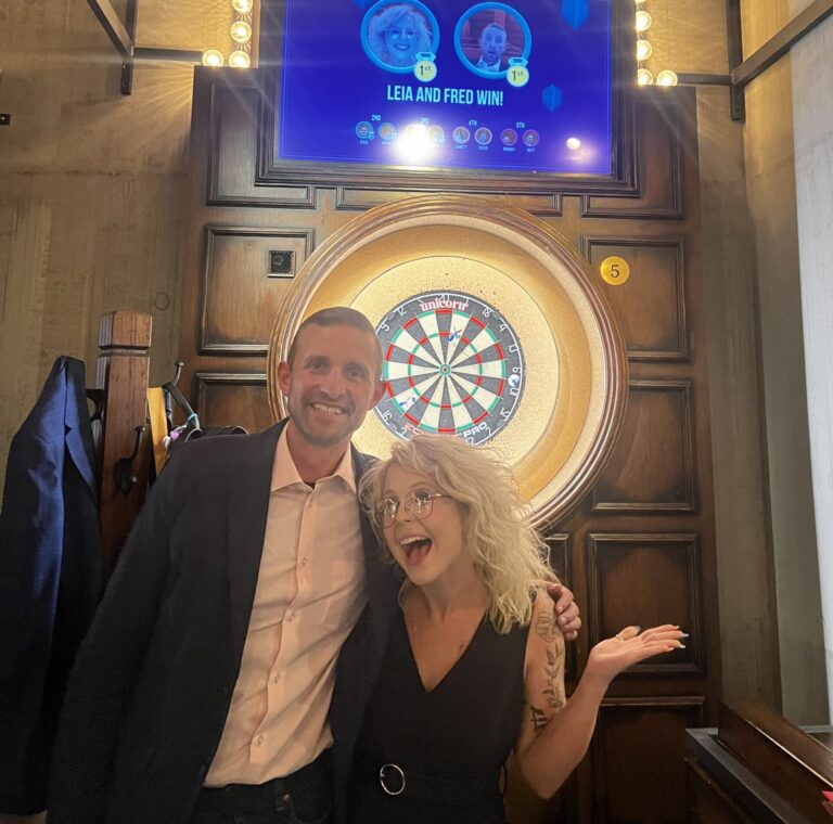 Darts Leia and Fred